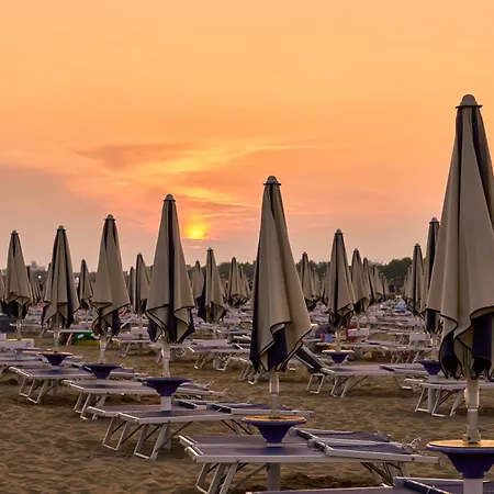 In A Complex With 3 Swimming Pools Bibione