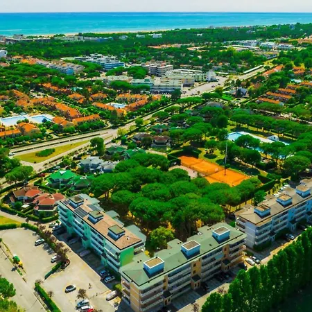 شقة In A Complex With 3 Swimming Pools بيبيوني